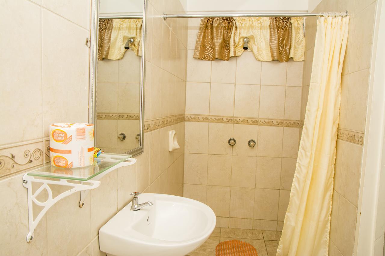 Windjammer International Cuisine & Comfort Inn Georgetown Ngoại thất bức ảnh