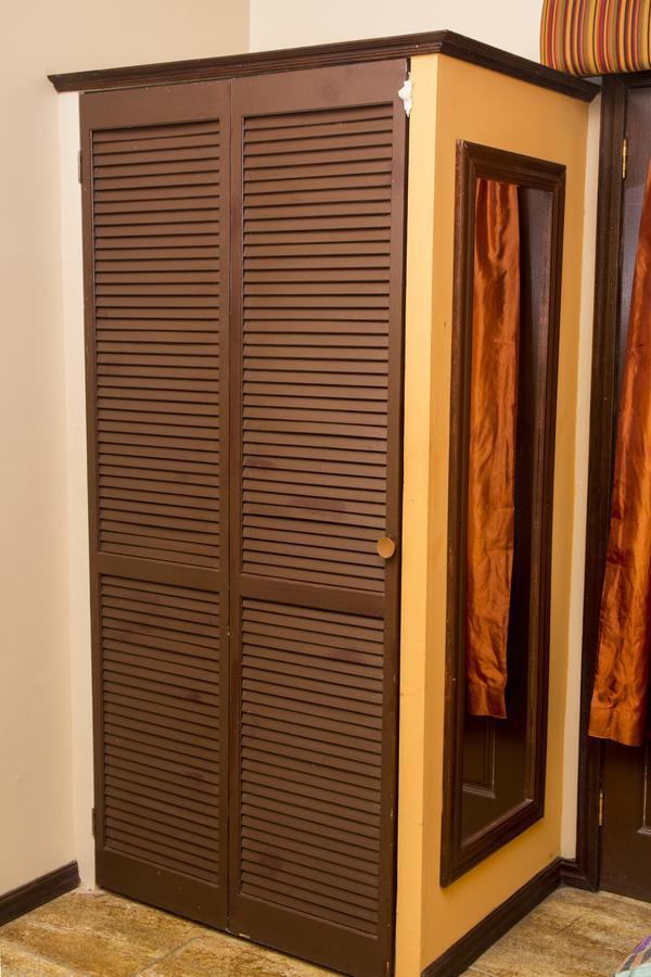 Windjammer International Cuisine & Comfort Inn Georgetown Ngoại thất bức ảnh
